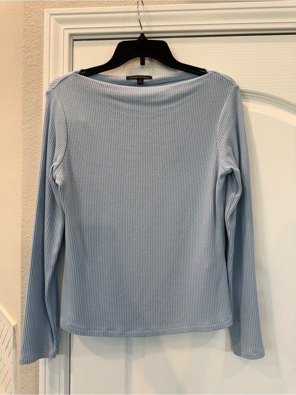 Women’s Banana Republic Light Blue Ribbed Long-Sleeve Top